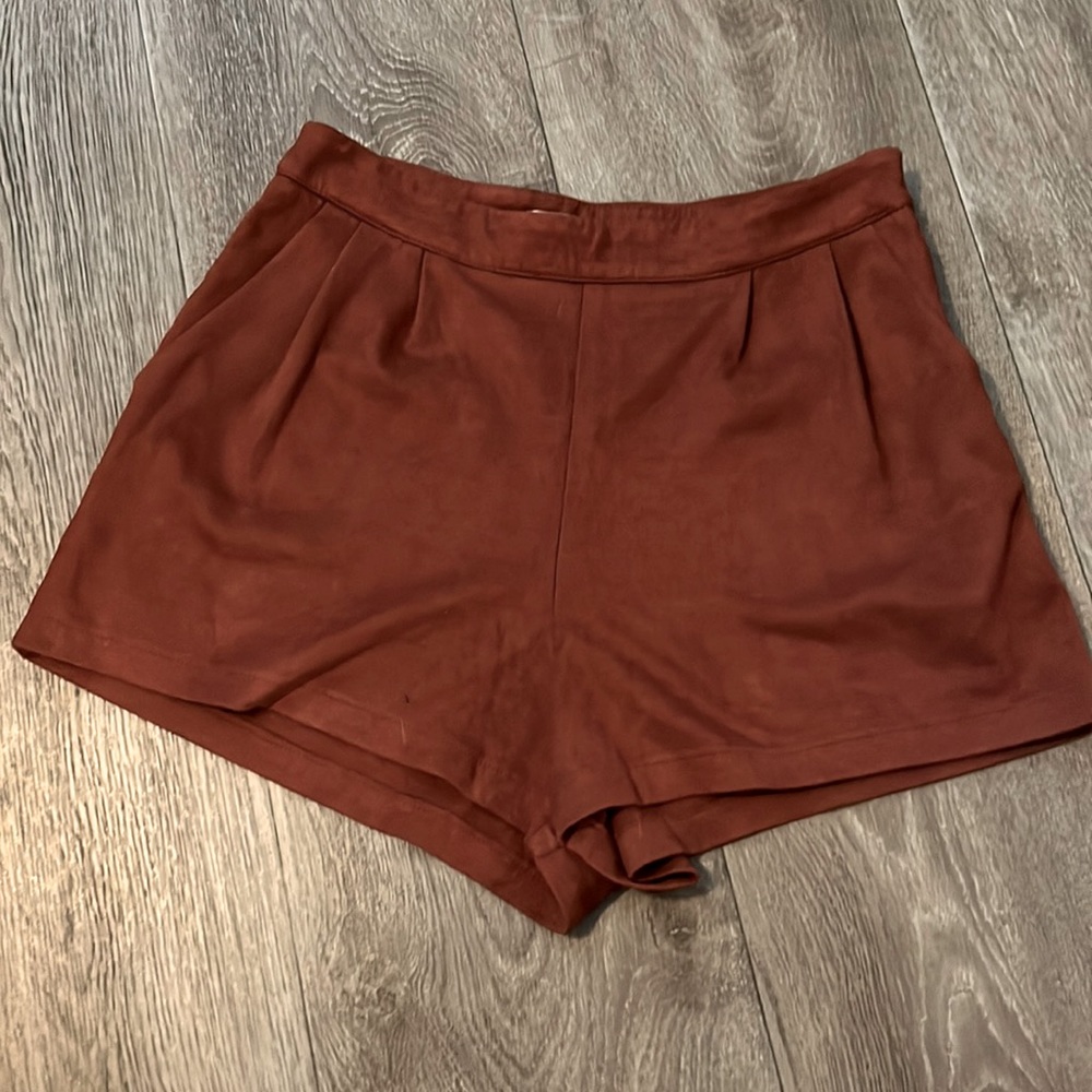 She + Sky Shorts